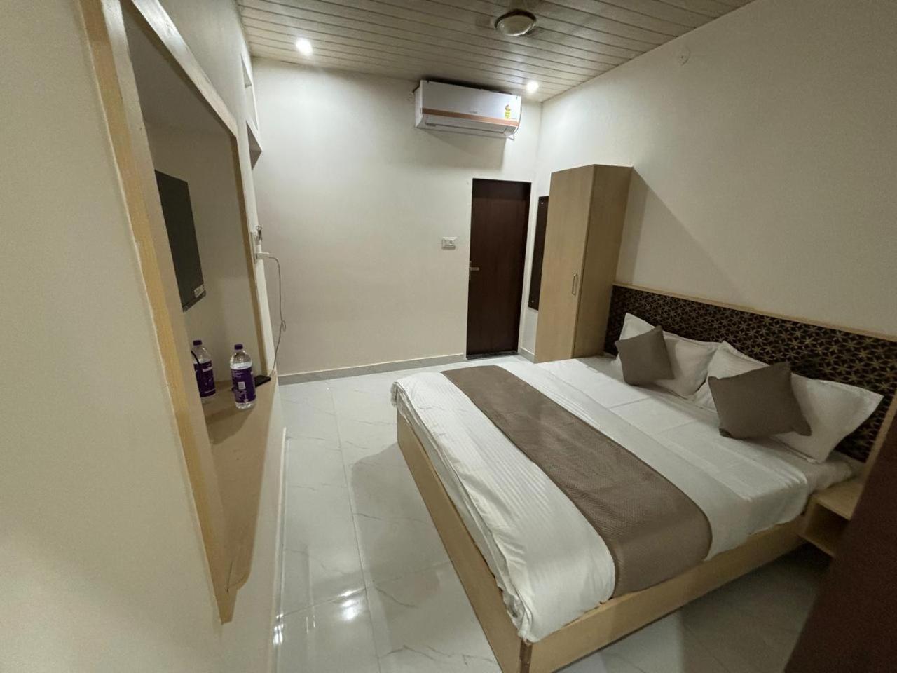 Hotel Silver Moon Divisione di Divisione di Jaipur Esterno foto