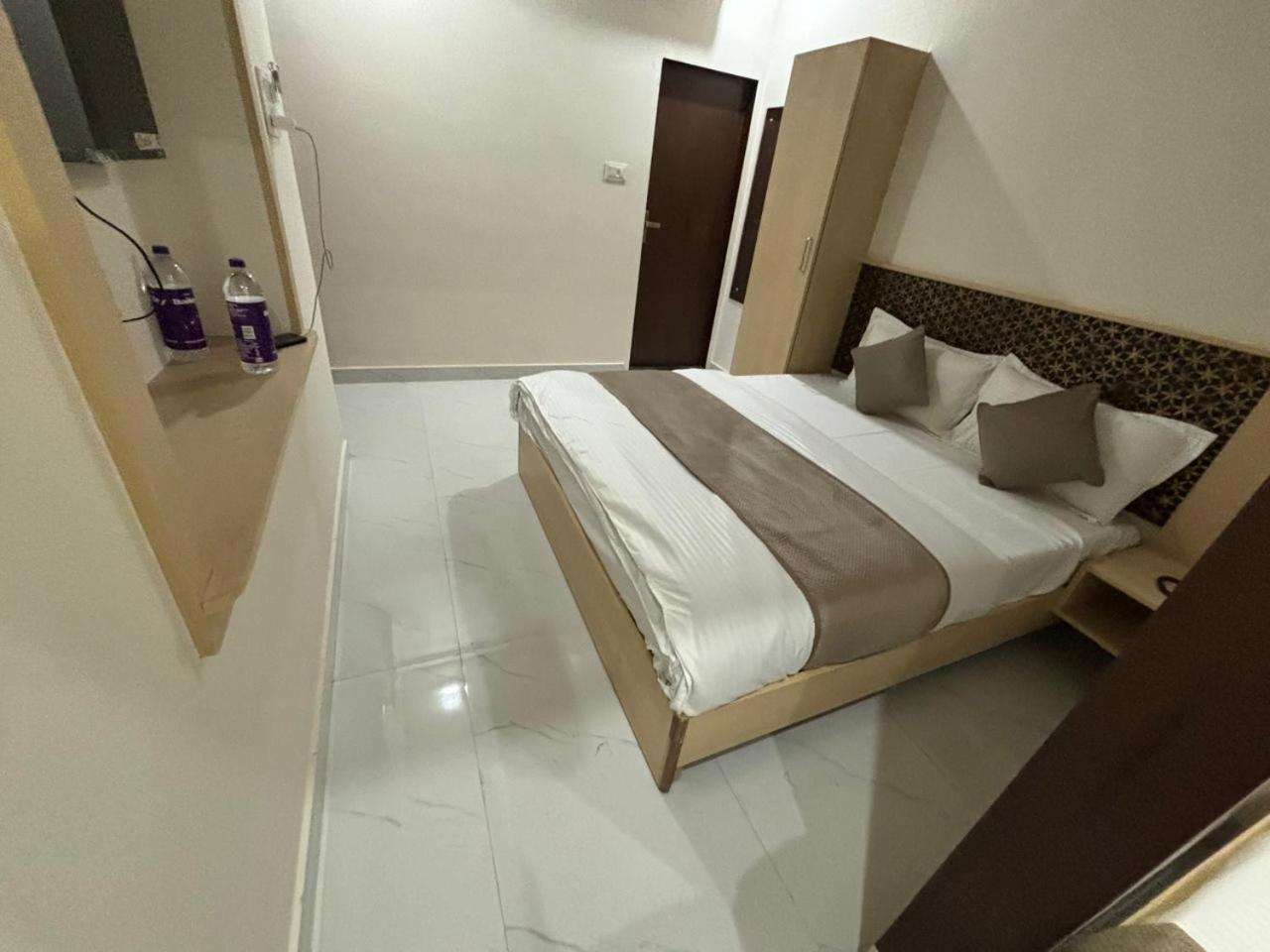 Hotel Silver Moon Divisione di Divisione di Jaipur Esterno foto