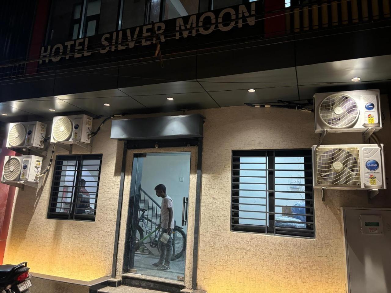 Hotel Silver Moon Divisione di Divisione di Jaipur Esterno foto
